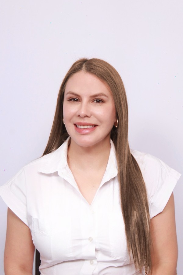 Ana Lucía Pineda Mejía, MD